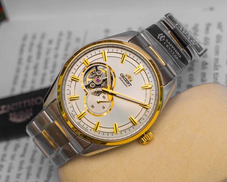 ORIENT: Mechanical Contemporary Watch, Metal Strap - 40.8mm (RA-AR0001S) - Image 6