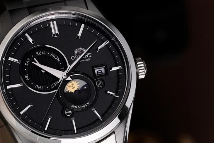 ORIENT: Mechanical Contemporary Watch, Metal Strap - 41.5mm (RA-AK0302B) - Image 2