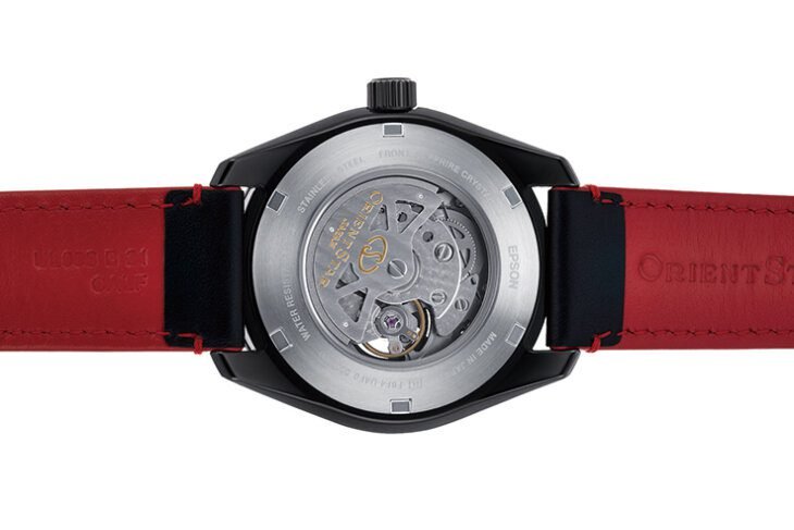 ORIENT STAR: Mechanical Sports Watch, Leather Strap - 42.6mm (RE-AV0A03B) - Image 5
