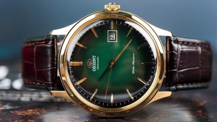 ORIENT: Mechanical Classic Watch, Leather Strap - 42.0mm (AC08002F) - Image 2