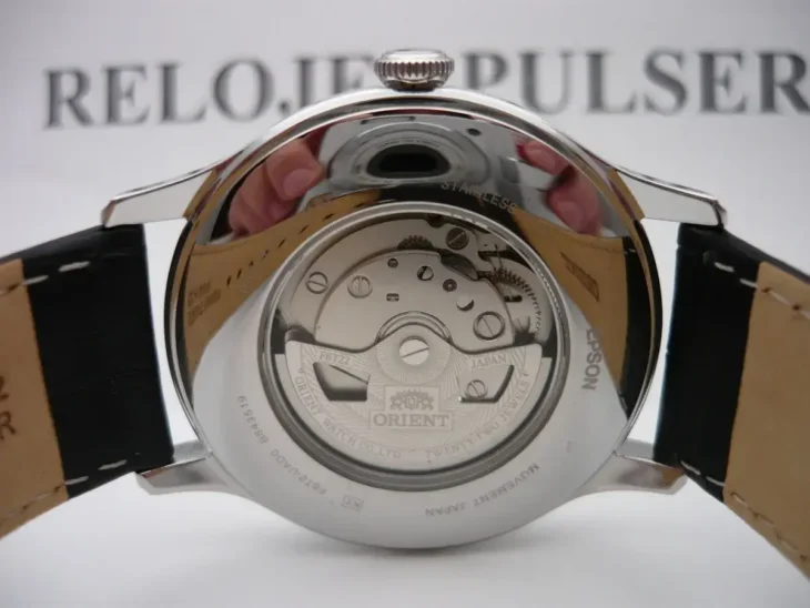 ORIENT: Mechanical Classic Watch, Leather Strap - 43.0mm (RA-AG0016B) - Image 3